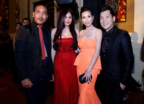 Sự thân thiết này đã dấy lên tin đồn đại gia 'phố núi' Nguyễn Thị Liễu mời Hoa hậu Thu Hoài tham gia một vai diễn trong dự án tiền tỷ của mình.